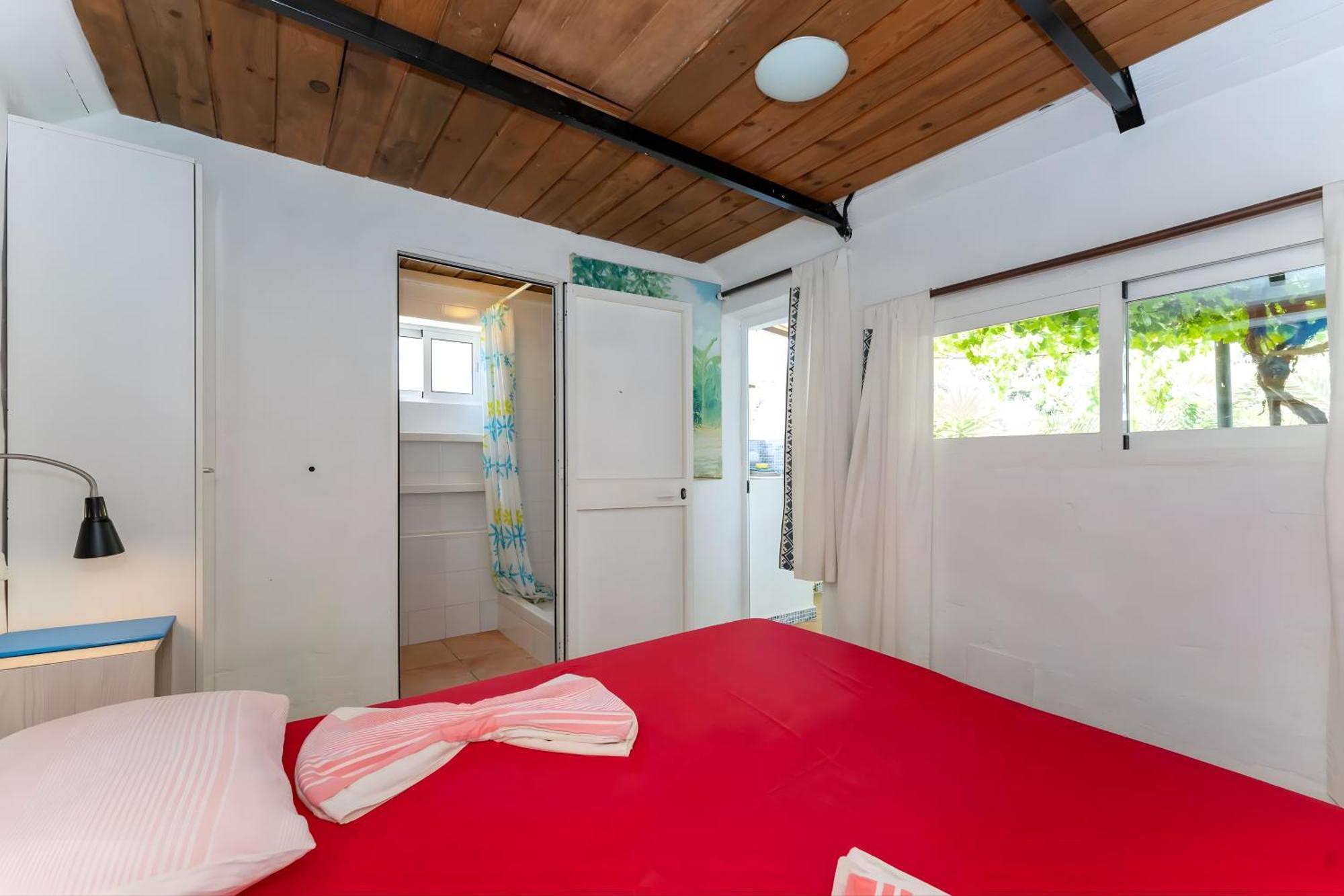Tiny House 12M2 In Holiday Park With 55 M2 Pool Tolox Esterno foto